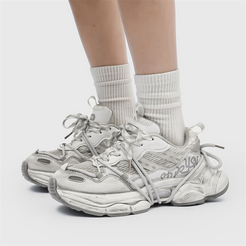 Zapatillas de deporte de estil - Streetwear Brand Niche reseña y precio